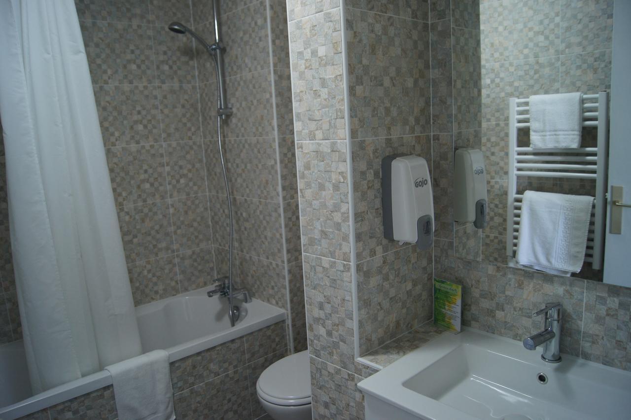 Aquitain Hotel Gare Saint-Jean Бордо Экстерьер фото